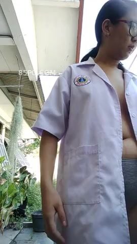 THỰC TẬP TRƯỜNG Y , LIỀU MÌNH VẠCH VÚ CHO NY XEM